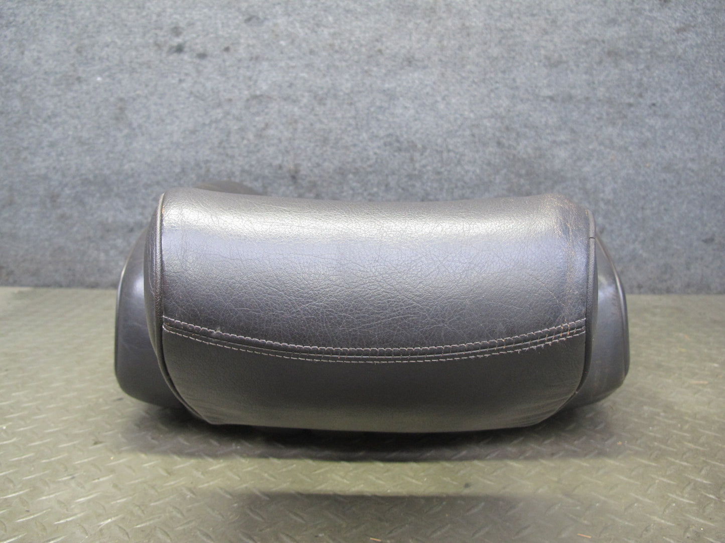 81-85 Mercedes R107 380SL Front Right Seat Upper Leather Cushion Brazil OEM