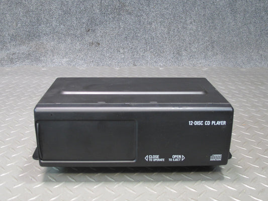 97-04 Chevrolet Corvette C5 12 Dics CD Changer Pioneer 25685332 OEM