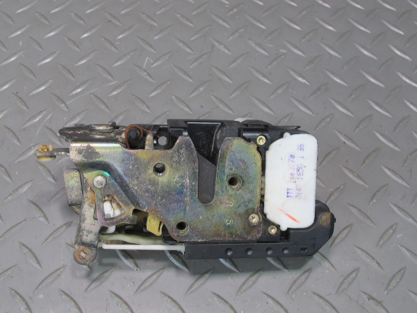 97-04 Chevrolet Corvette C5 Right Door Lock Latch Actuator OEM