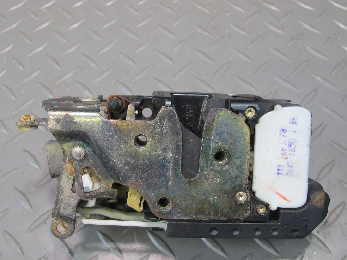 97-04 Chevrolet Corvette C5 Right Door Lock Latch Actuator OEM