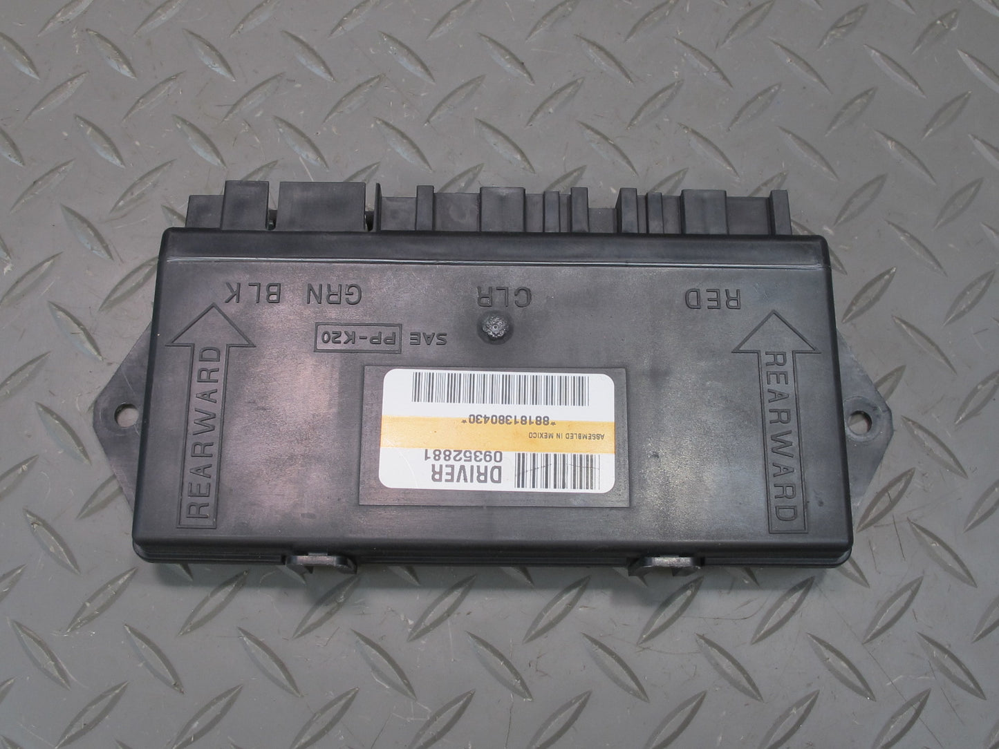 97-99 Chevrolet Corvette Front Left Driver Door Control Module 09352881 OEM