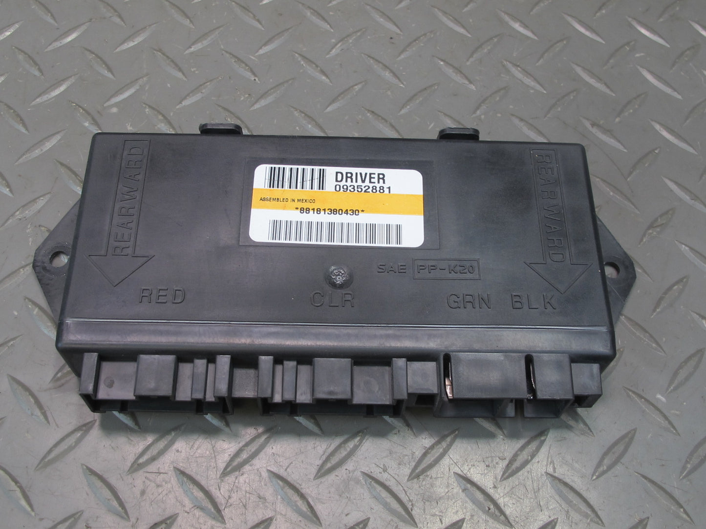 97-99 Chevrolet Corvette Front Left Driver Door Control Module 09352881 OEM