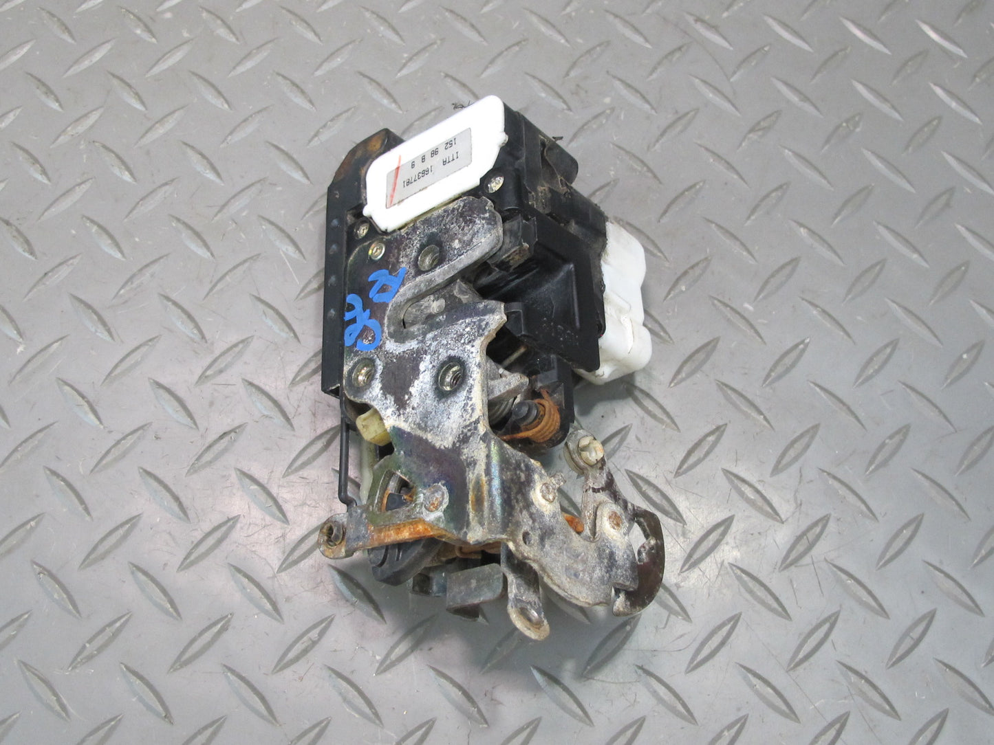 97-04 Chevrolet Corvette C5 Left Driver Door Lock Latch Actuator OEM