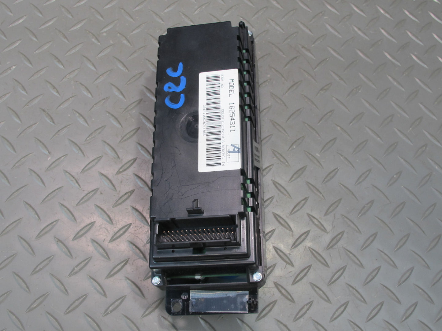 98-99 Chevrolet Corvette C5 A/C Climate Control Switch Panel 16254311 OEM