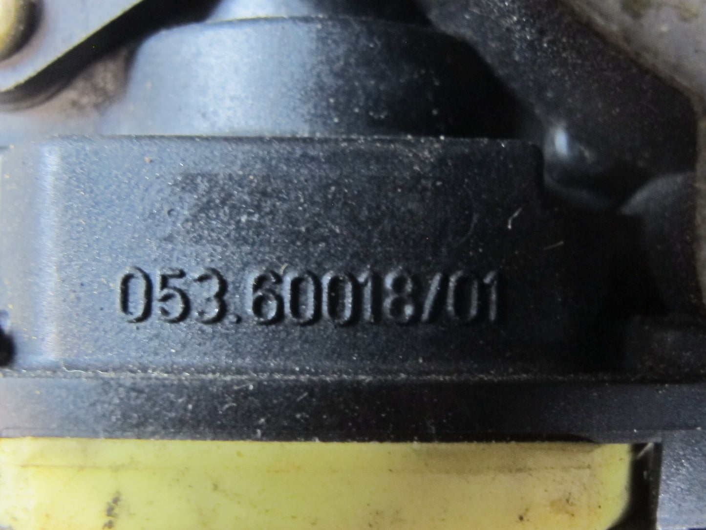 97-04 Chevrolet Corvette C5 Left Door Window Regulator w Motor 10413039 OEM