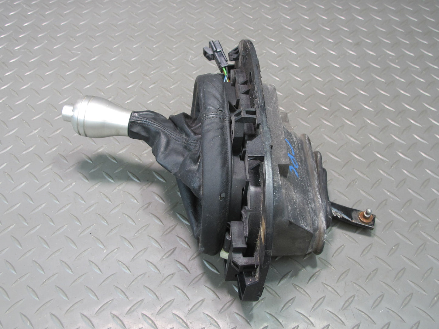 97-04 Chevrolet Corvette C5 A/T Automatic Transmission Gear Shifter OEM