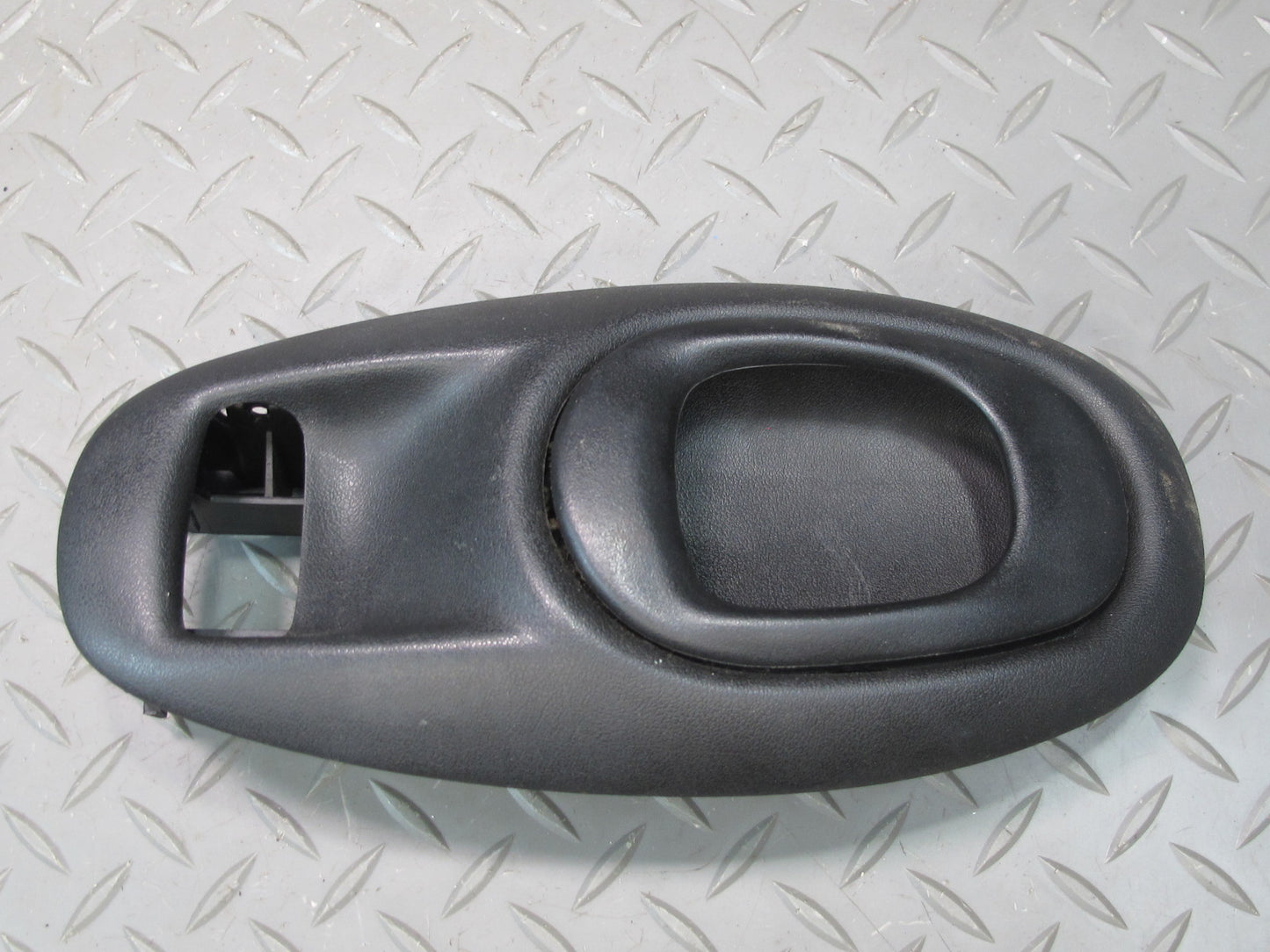 97-04 Corvette Corvette C5 Set of 2 Left & Right Interior Door Handle OEM