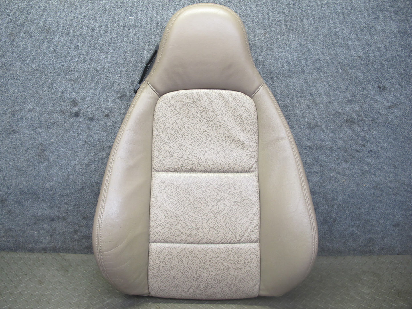 96-98 BMW E36/7 Z3 Roadster Front Right Seat Upper Leather Cushion Beige OEM