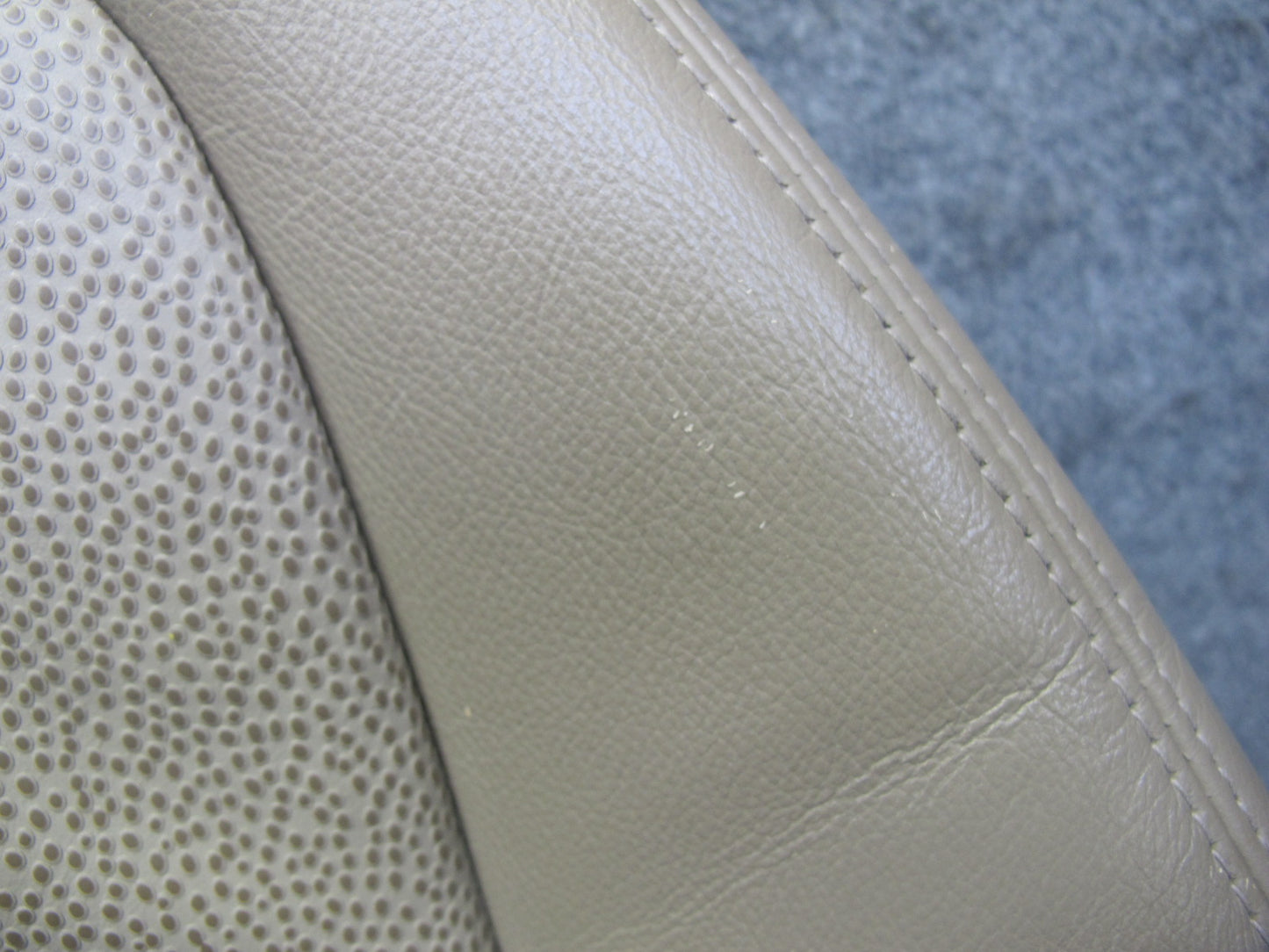 96-98 BMW E36/7 Z3 Roadster Front Right Seat Upper Leather Cushion Beige OEM