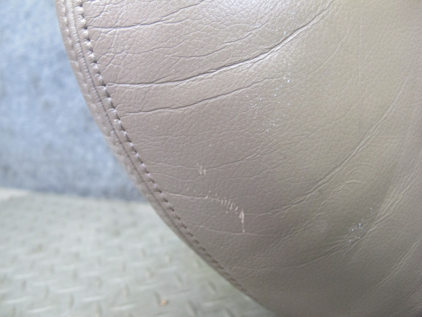 96-98 BMW E36/7 Z3 Roadster Front Right Seat Upper Leather Cushion Beige OEM