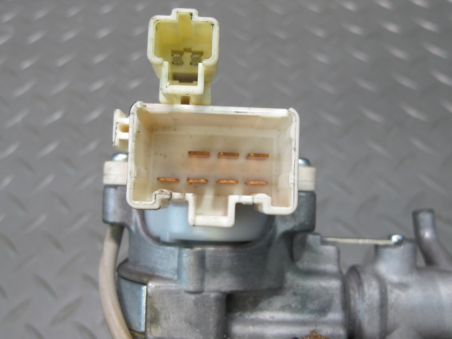 2006 Lexus UZJ100L LX470 2UZFE Engine ECU Transalate Ignition Switch Lock Set