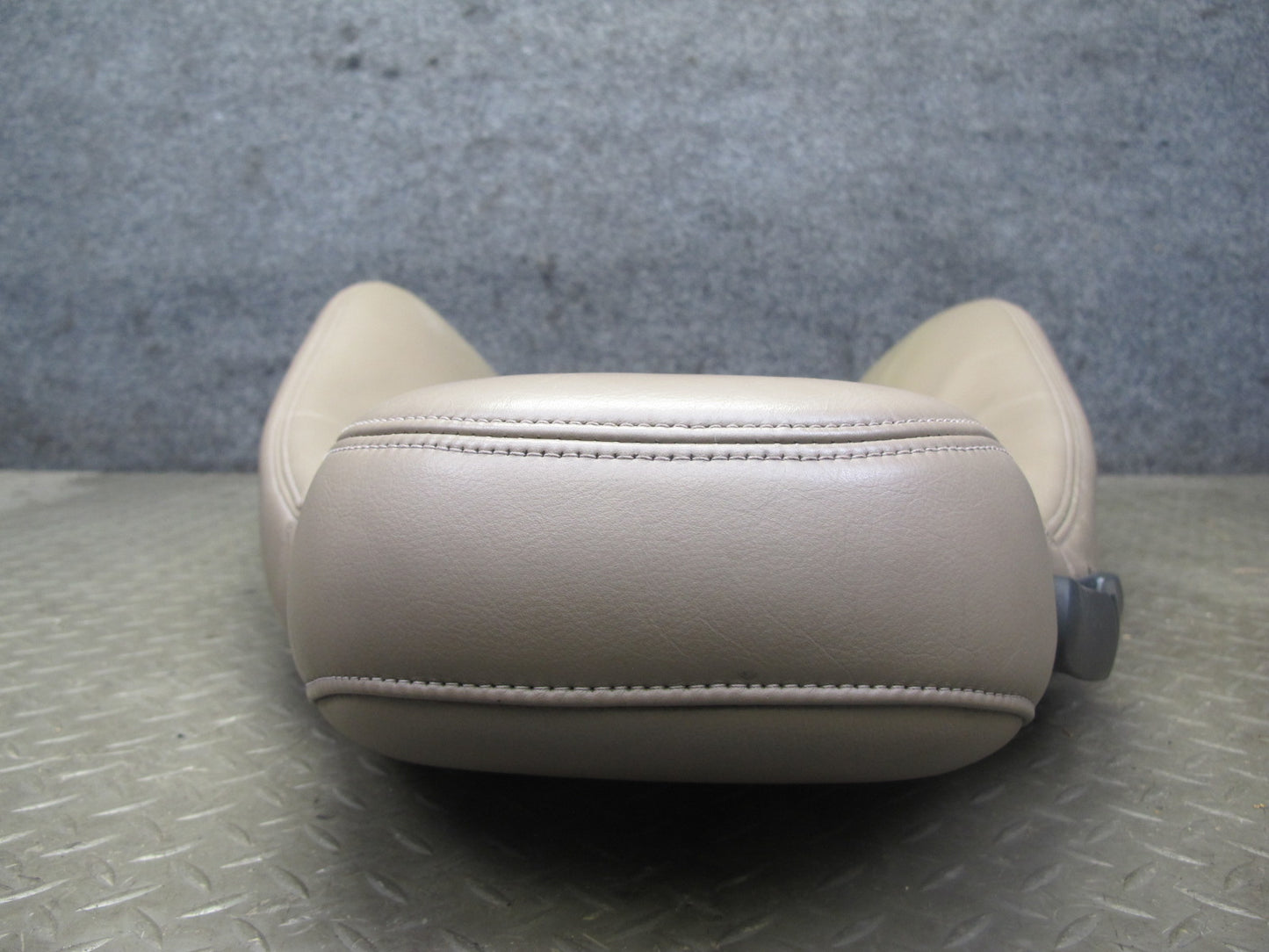 96-98 BMW E36/7 Z3 Roadster Front Right Seat Upper Leather Cushion Beige OEM