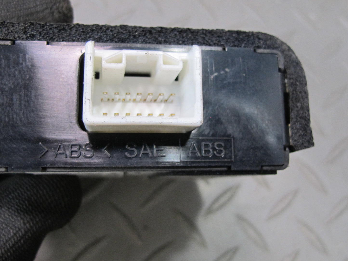 2006 Lexus UZJ100L LX470 2UZFE Engine ECU Transalate Ignition Switch Lock Set