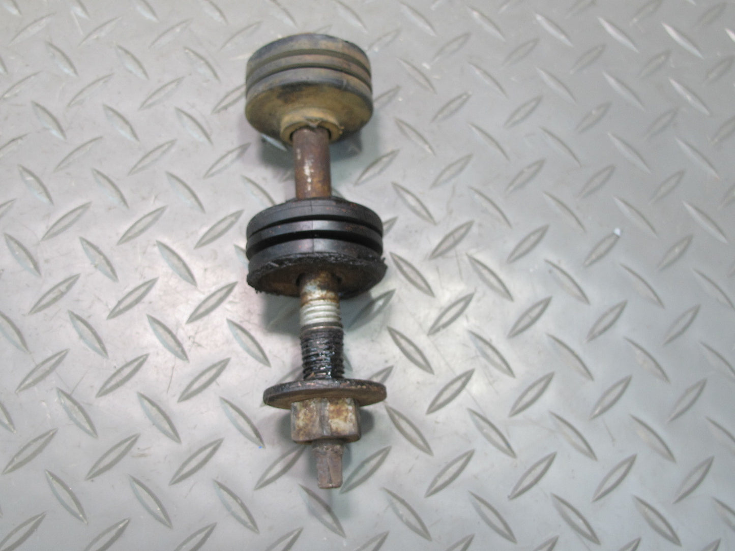 97-04 Chevrolet Corvette C5 Set of 2 Rear Leaf Bushings AND Bolts OEM