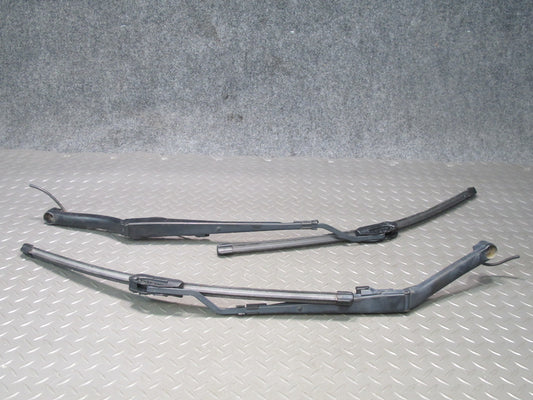 97-04 Chevrolet Corvette C5 Set of 2 Left & Right Windshield Wiper Arm OEM