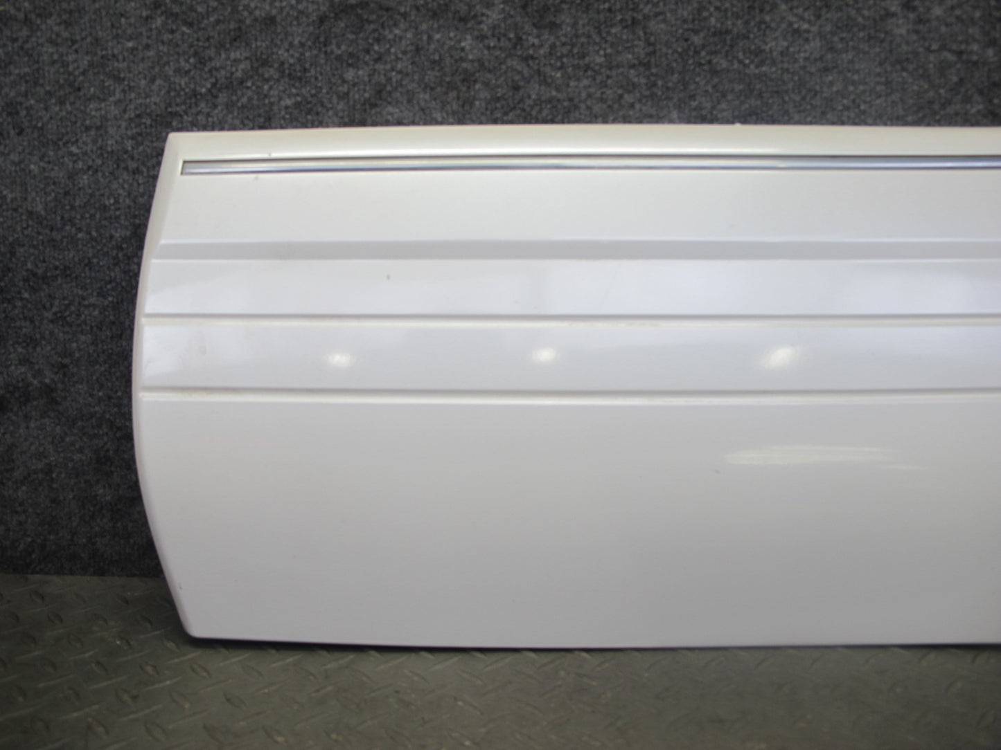 03-07 Lexus LX470 Front & Rear Left Door Fender Lower Trim Molding Set of 4