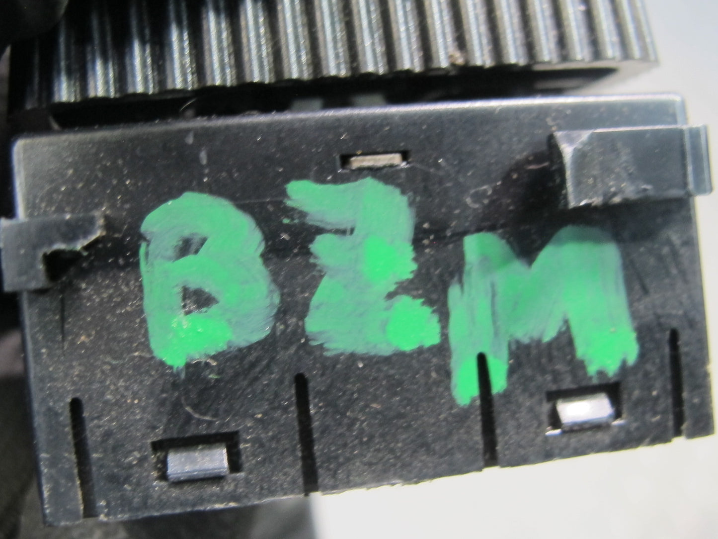 96-02 BMW E36/7 Z3 Roadster Right Seat Adjust Switch w Wire Harness 8410674 OEM