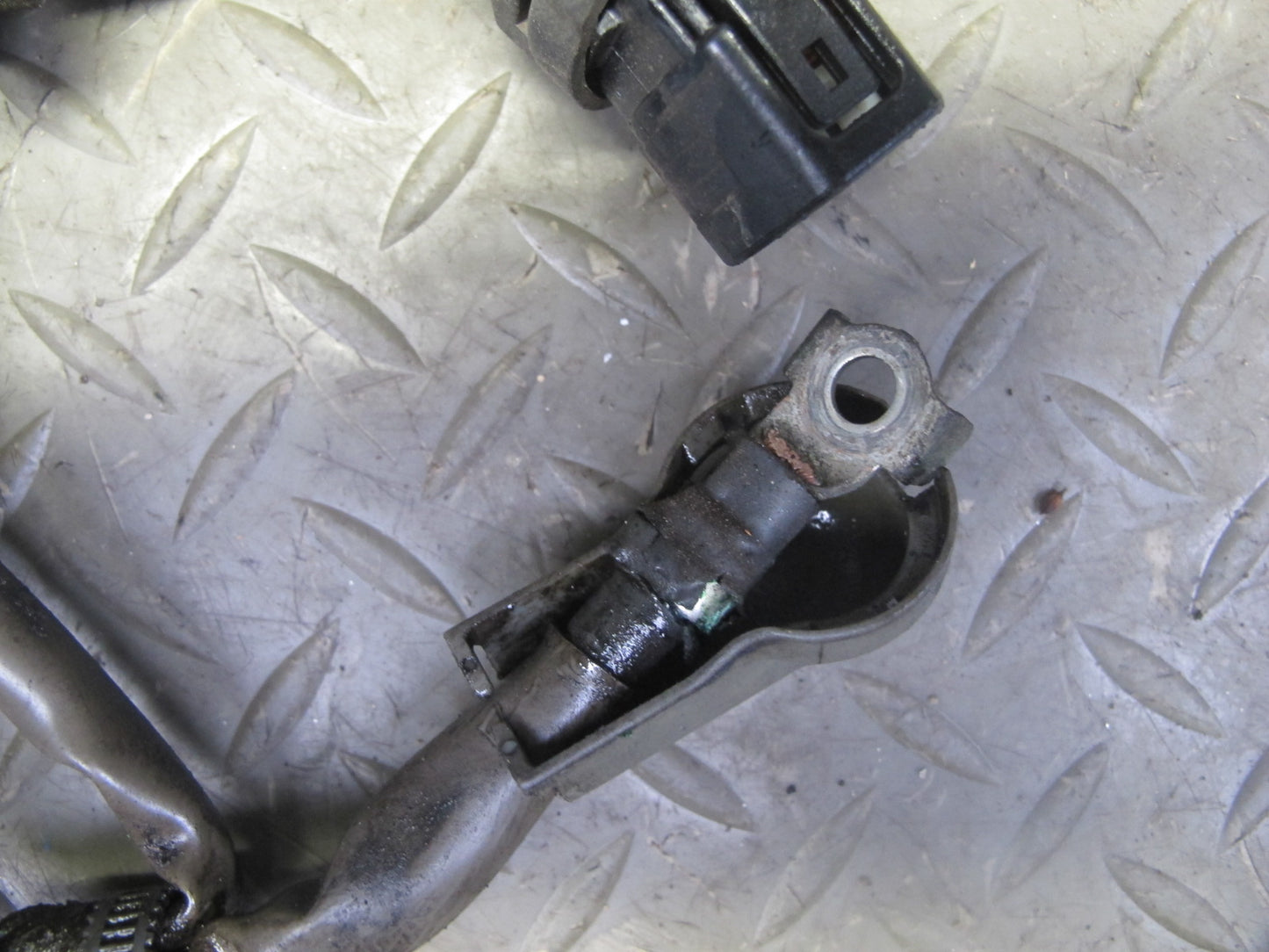 2006 Lexus UZJ100L LX470 Battery Cable Wire Wiring Harness