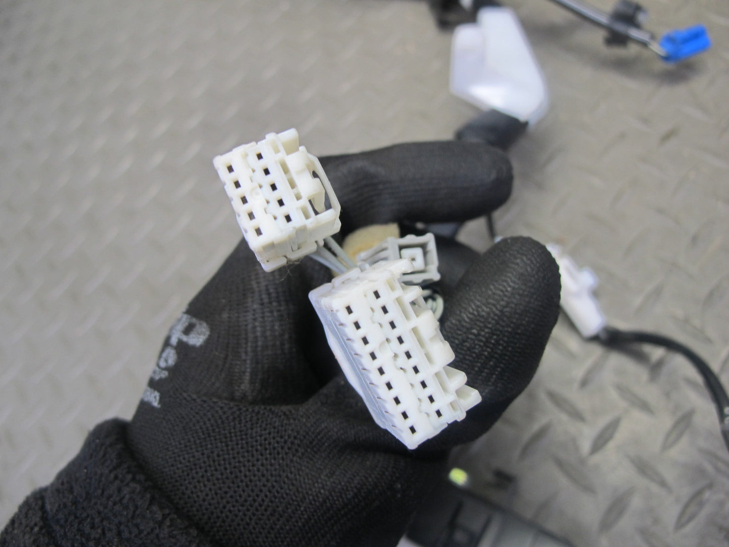 2006-2007 Lexus UZJ100L LX470 Under Dash Wire Wiring Harness 82792-60172