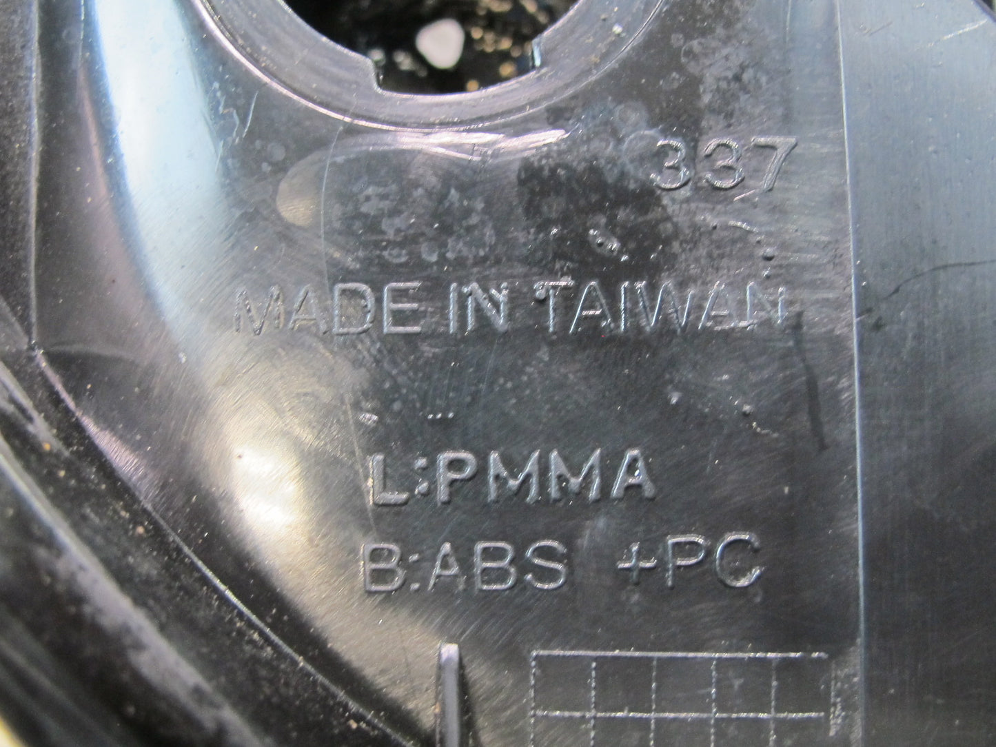 97-04 Chevrolet Corvette C5 Front Left Turn Signal Light Aftermarket