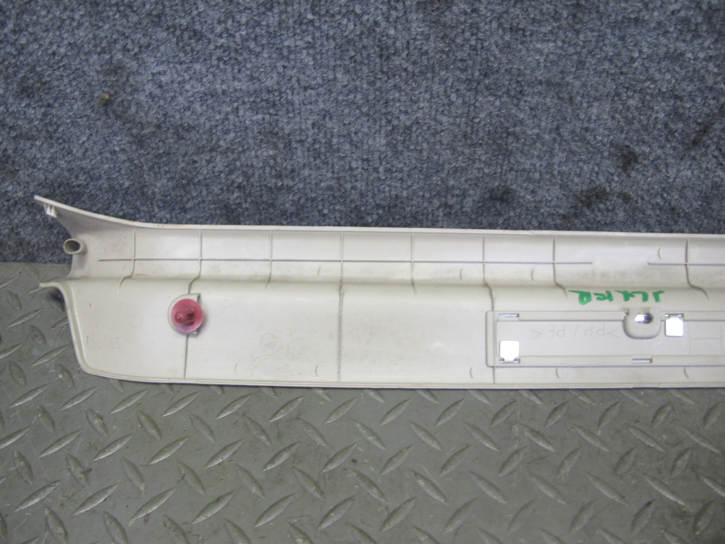 2003-2007 Lexus UZJ100L LX470 Front & Rear Door Scuff Sill Plate Trim Set of 4