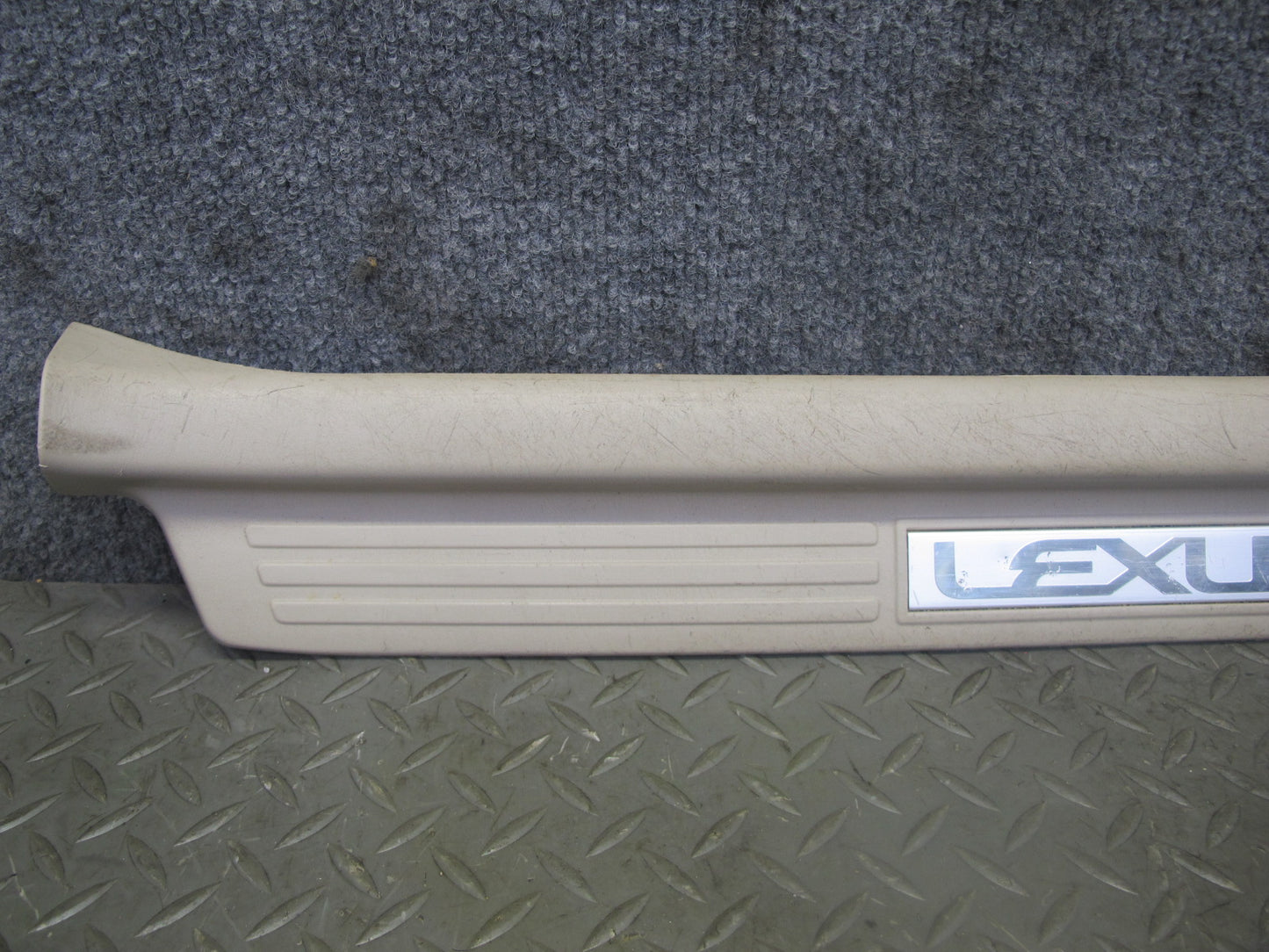 2003-2007 Lexus UZJ100L LX470 Front & Rear Door Scuff Sill Plate Trim Set of 4