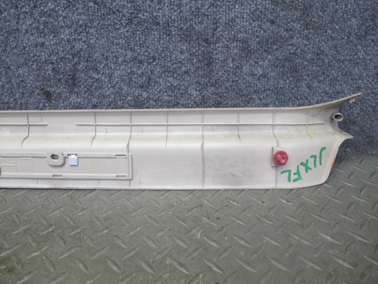 2003-2007 Lexus UZJ100L LX470 Front & Rear Door Scuff Sill Plate Trim Set of 4