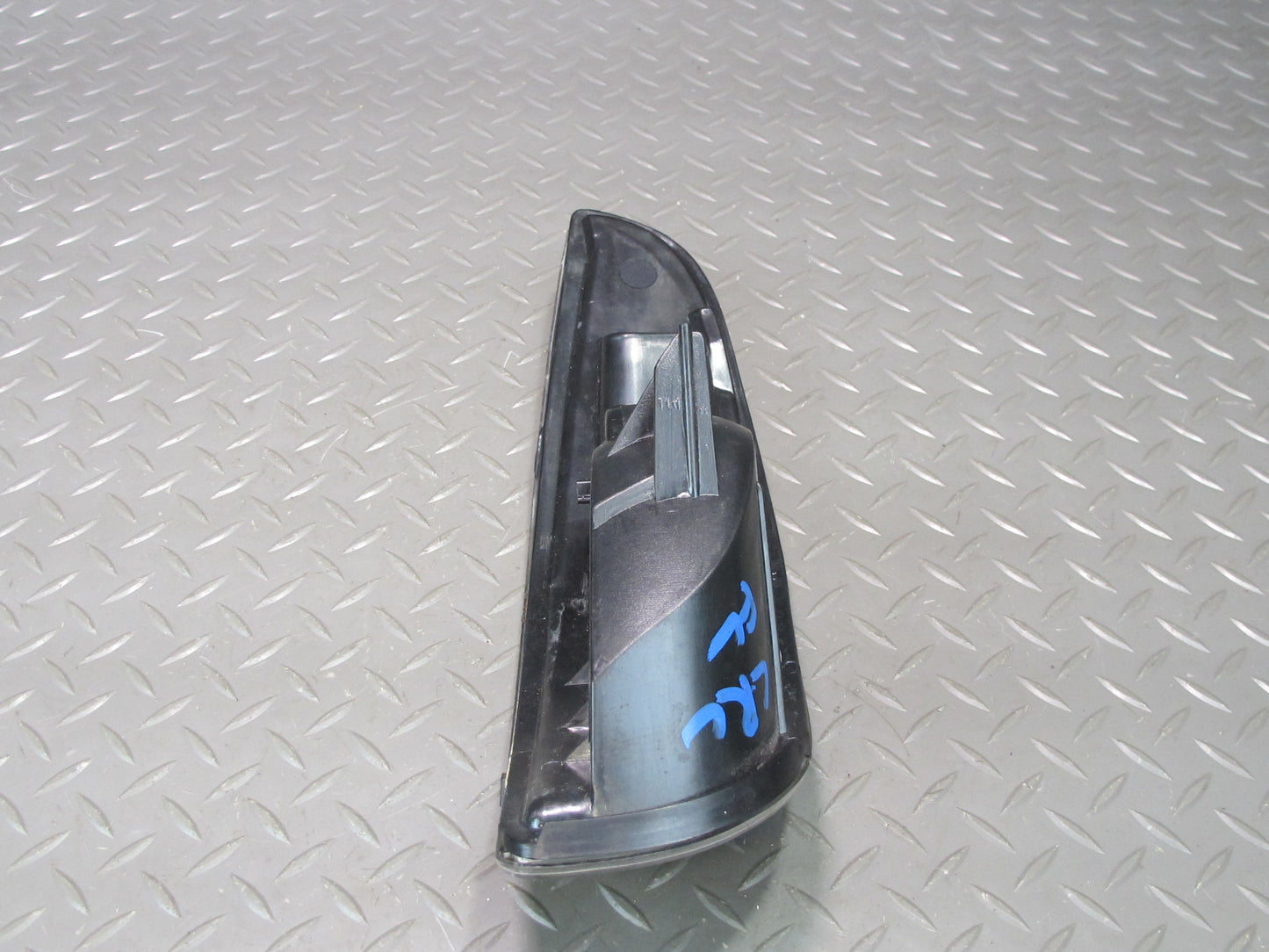 97-04 Chevrolet Corvette C5 Front Left Turn Signal Light Aftermarket