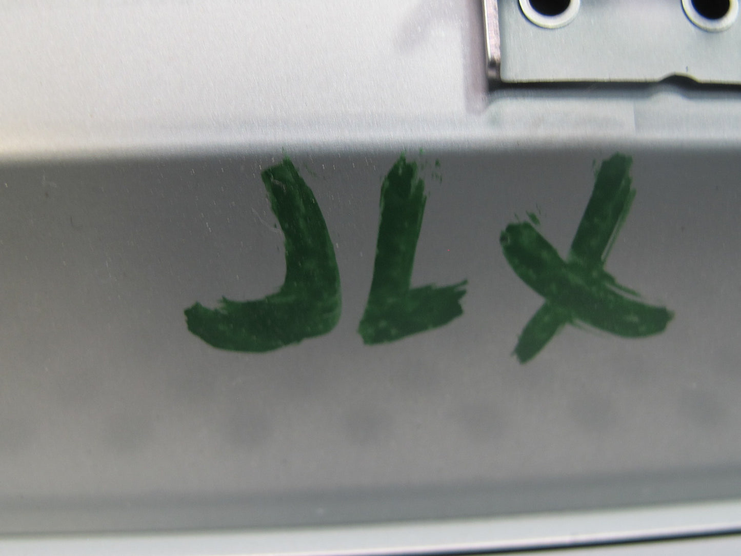 2003-2007 Lexus UZJ100L LX470 Dash GPS Navigation Screen Display 86111-60172