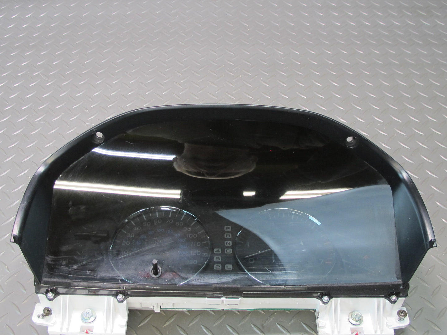 2006-2007 Lexus UZJ100L LX470 Instrument Cluster Gauge Speedometer