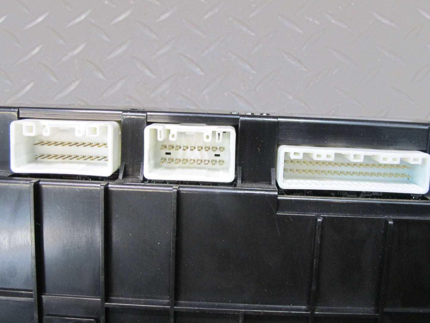 2003-2007 Lexus UZJ100L LX470 A/C Air Condition Amplifier Control Module OEM