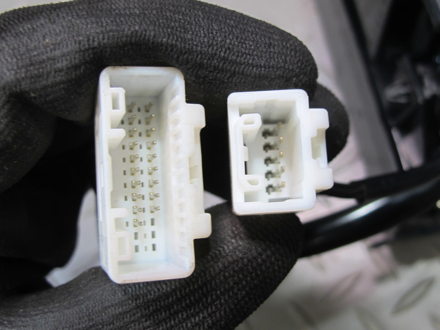 2003-2007 Lexus UZJ100L LX470 Rear Temperature Climate Control Panel 55912-60180