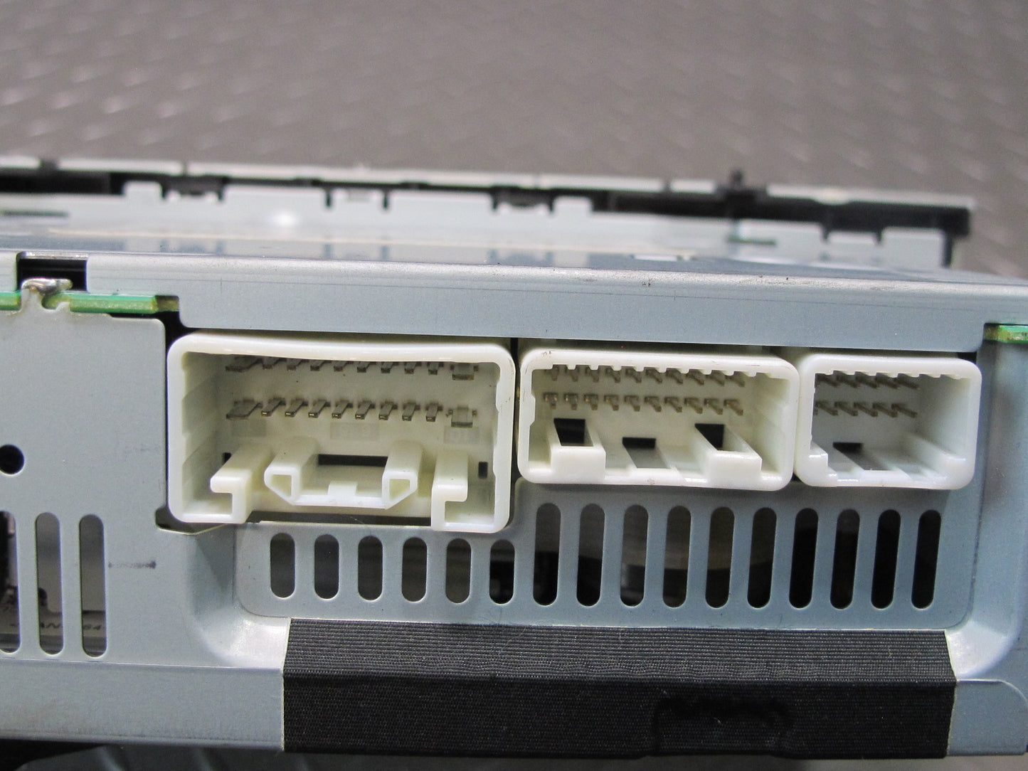 2003-2007 Lexus UZJ100L LX470 Car Stereo Radio Cassette Player 86120-60623