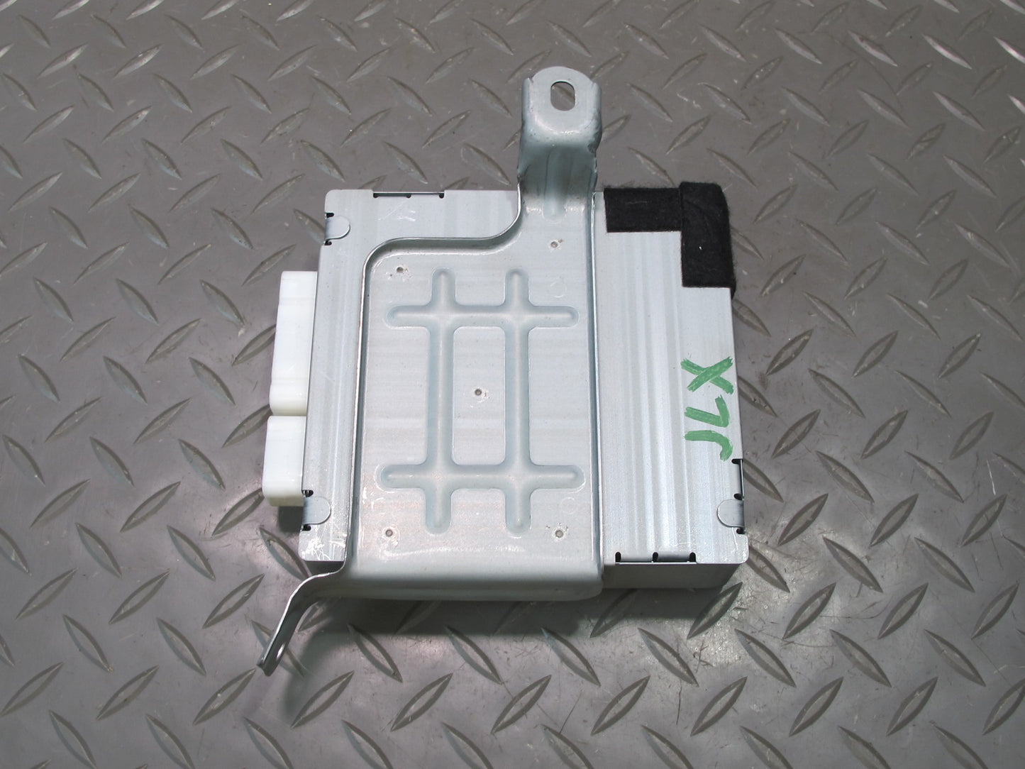 2003-2007 Lexus UZJ100L LX470 Tilt & Telescopic Steering Column Control Module