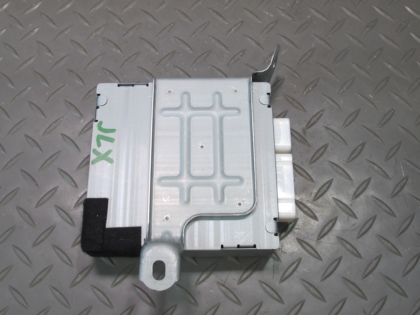 2003-2007 Lexus UZJ100L LX470 Tilt & Telescopic Steering Column Control Module