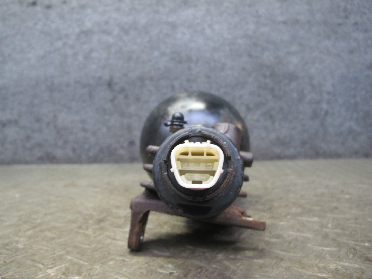 1998-2007 Lexus UZJ100L LX470 Air Suspension Accumulator Valve Set of 4