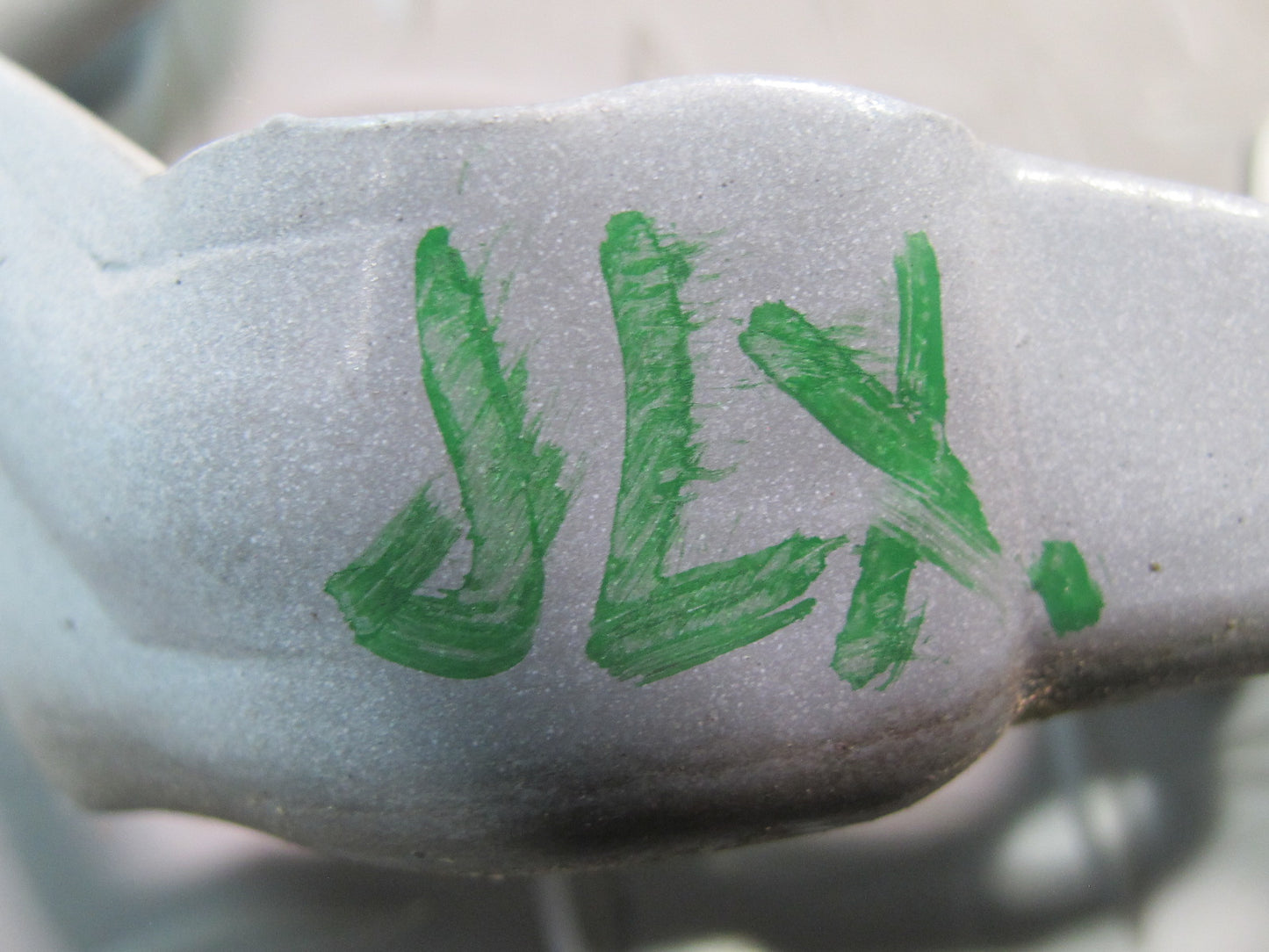 1998-2007 Lexus UZJ100L LX470 Front Left & Right Hood Hinge Set of 2