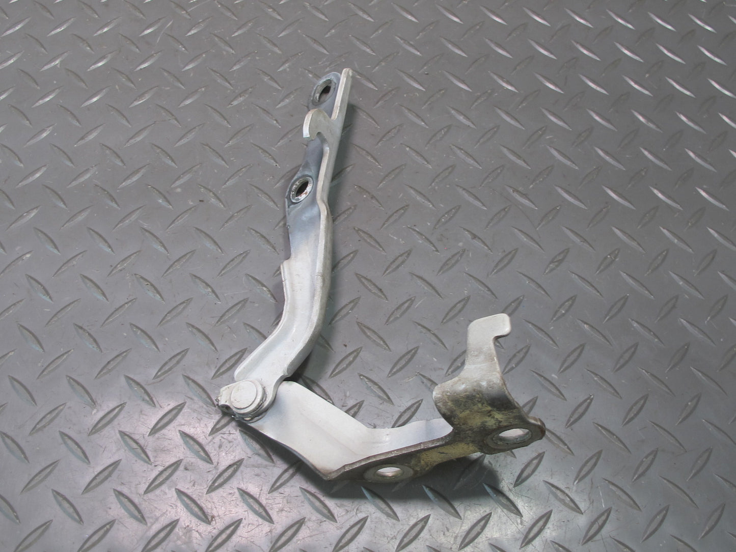 1998-2007 Lexus UZJ100L LX470 Front Left & Right Hood Hinge Set of 2