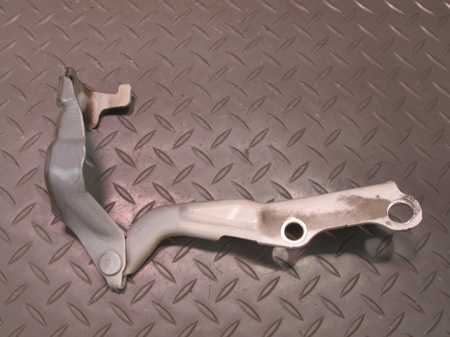 1998-2007 Lexus UZJ100L LX470 Front Left & Right Hood Hinge Set of 2