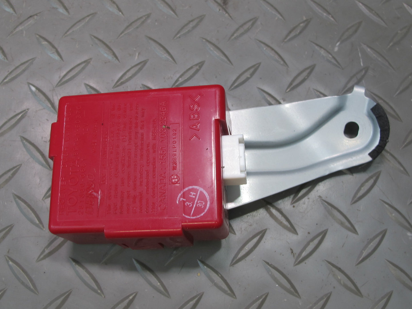 2003-2007 Lexus UZJ100L LX470 Door Receiver Control Module 89741-60370