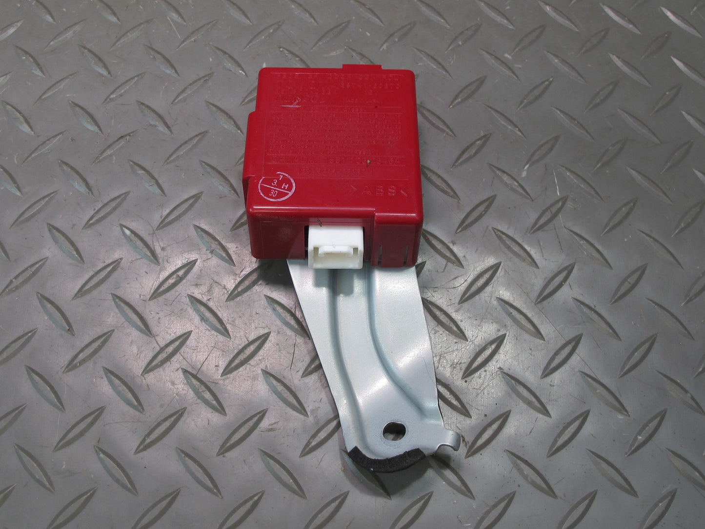 2003-2007 Lexus UZJ100L LX470 Door Receiver Control Module 89741-60370