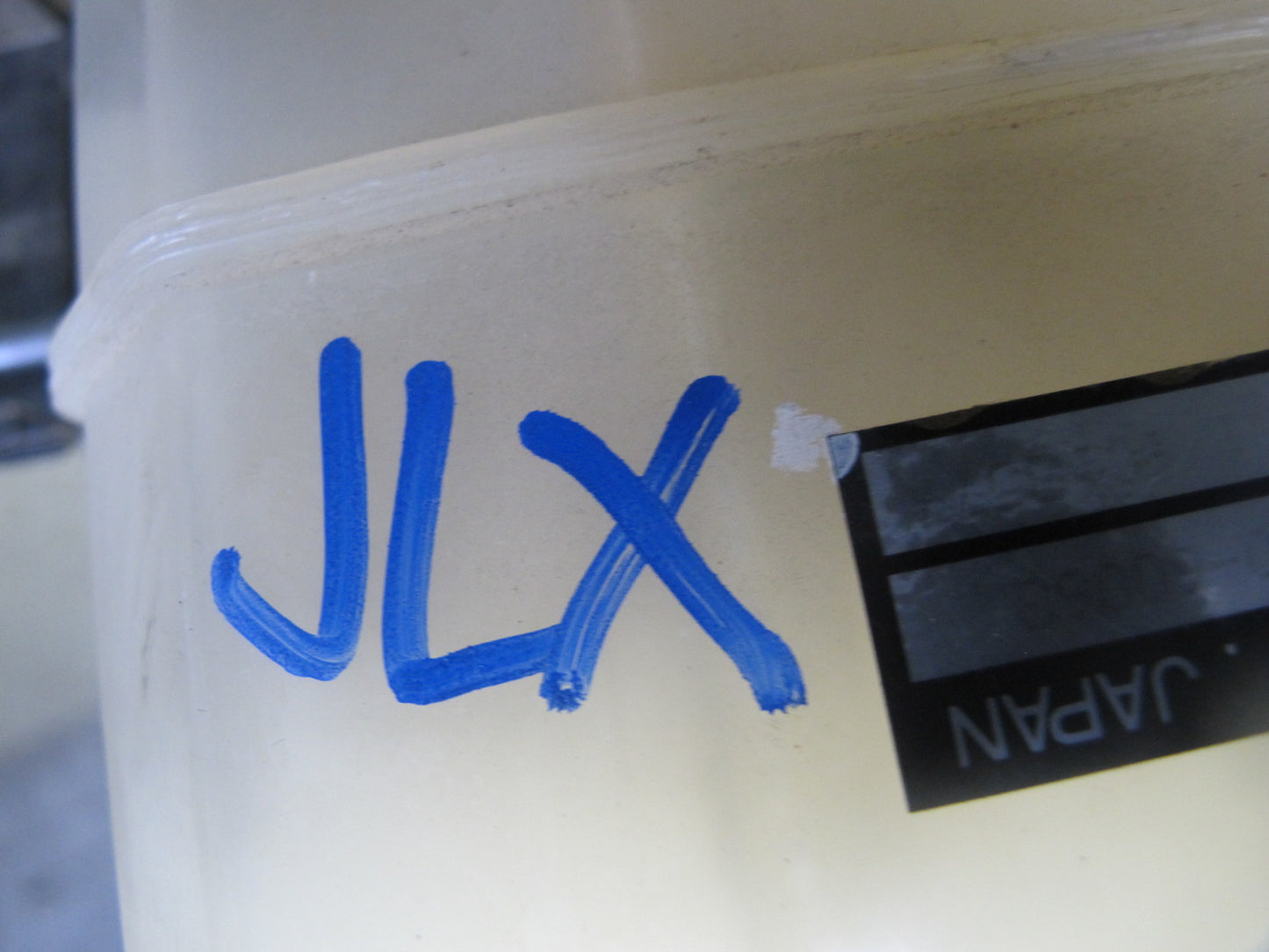 2003-2007 Lexus UZJ100L LX470 Anti Lock ABS Pump Brake Master Cylinder Assembly