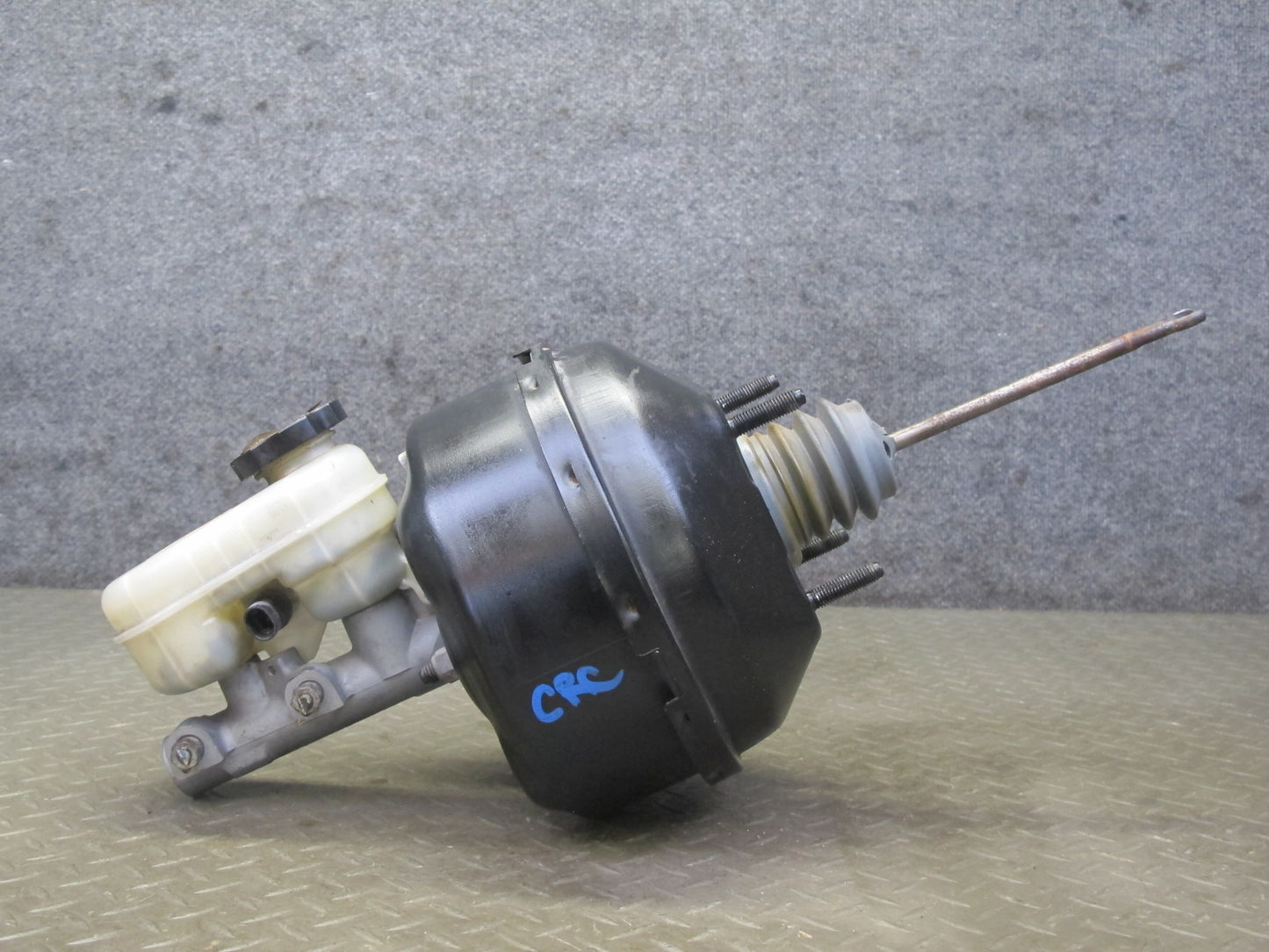 98-04 Chevrolet Corvette C5 Brake Master Cylinder Booster Fluid Reservoir OEM