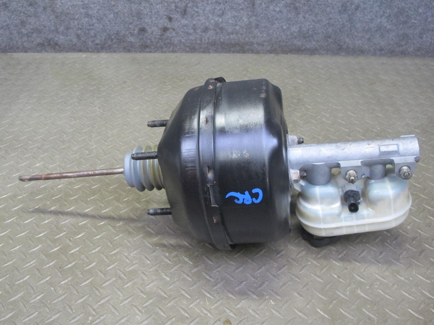 98-04 Chevrolet Corvette C5 Brake Master Cylinder Booster Fluid Reservoir OEM