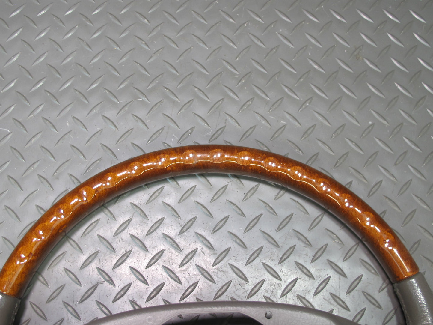 2003-2007 Lexus UZJ100L LX470 Leather Wood Steering w Cruise Switch