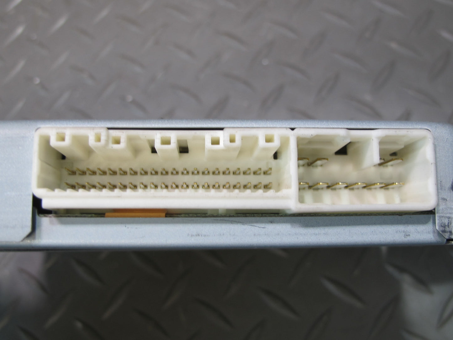 2003-2007 Lexus UZJ100L LX470 Parking Assist Control Module 86792-60050