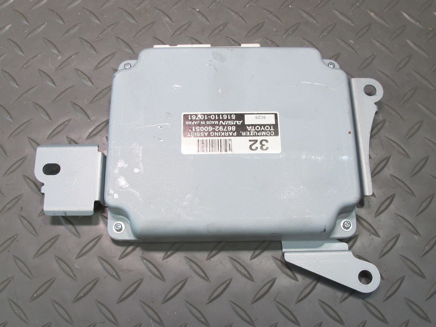 2003-2007 Lexus UZJ100L LX470 Parking Assist Control Module 86792-60050