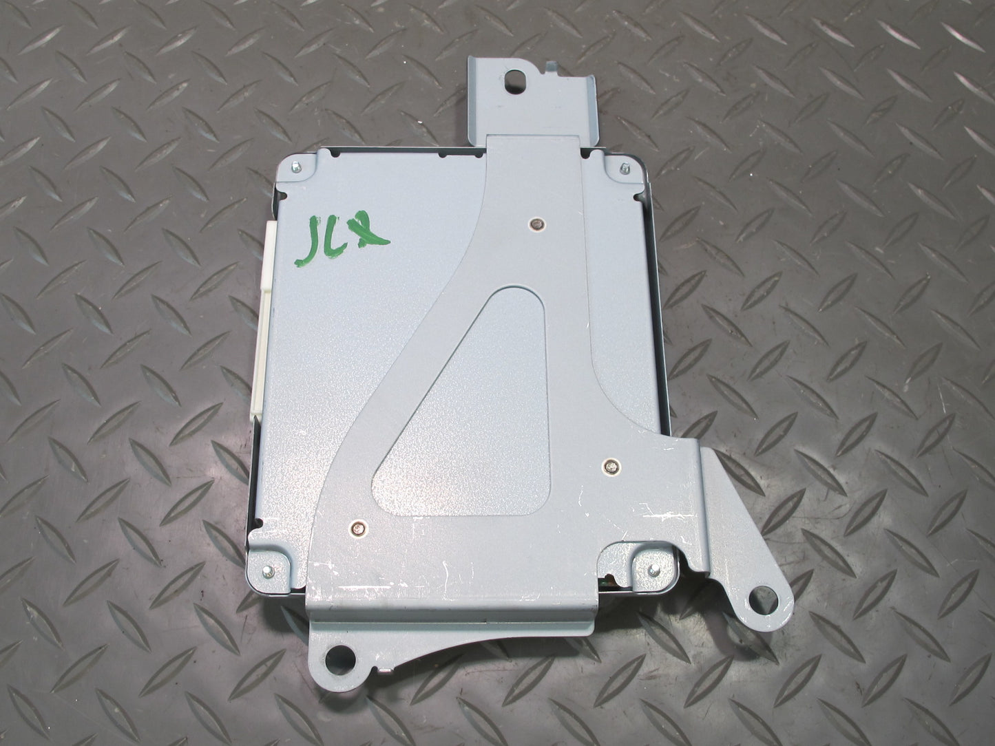 2003-2007 Lexus UZJ100L LX470 Parking Assist Control Module 86792-60050