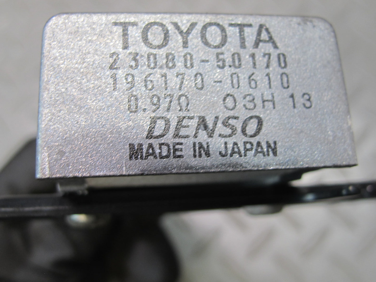 2005-2007 Lexus UZJ100L LX470 Fuel Pump Resistor Module 23080-50170