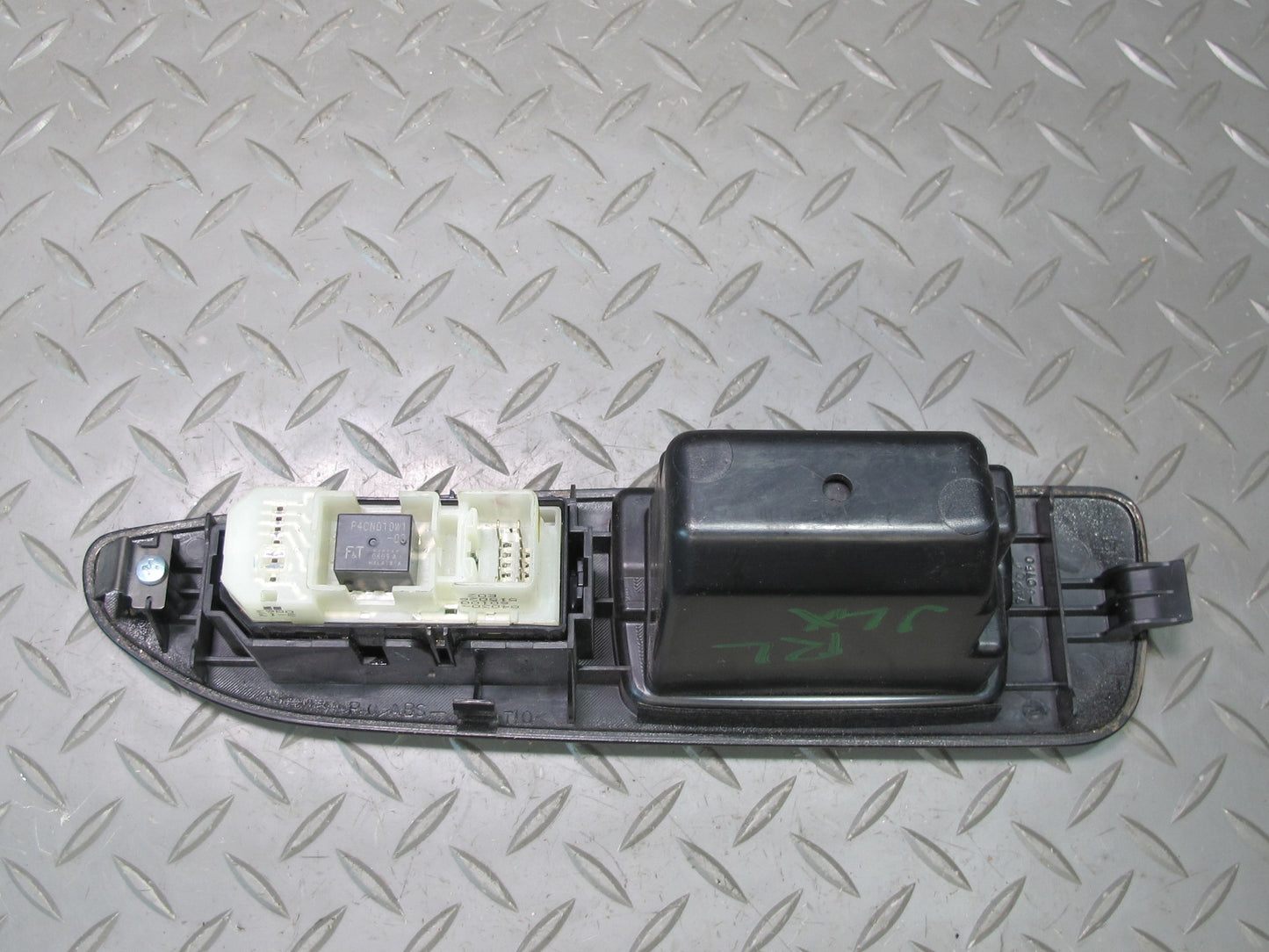 2003-2007 Lexus UZJ100L LX470 Front & Rear Door Window Switch Trim Set of 3